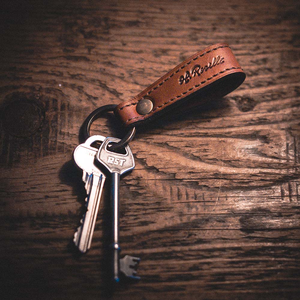 Rosellis handmade keychain made from Finnish vegetable leather