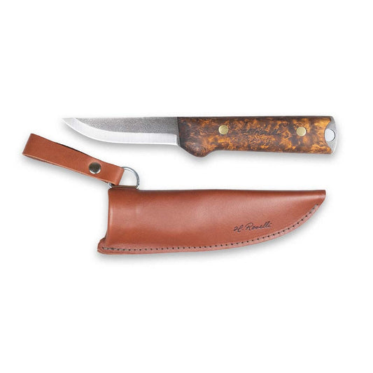 Rosellis handgjorda kniv "Heimo 4 bushcraft edition fulltånge" gjord på kolstål. 